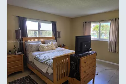 300 NE 12th Ave #108, Hallandale Beach, FL 33009 - Photo 39
