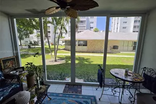 300 NE 12th Ave, Hallandale Beach, FL 33009 - Photo 43