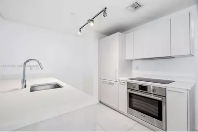 501 NE 31st St #2310, Miami, FL 33137 - Photo 5