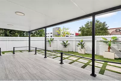 3197 W 79th Pl, Hialeah, FL 33018 - Photo 27