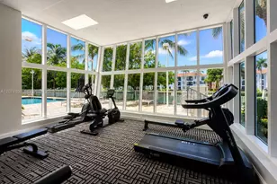 3000 NE 188th St, Aventura, FL 33180 - Photo 31