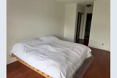 7900 Camino Cir #403, Miami, FL 33143 - Photo 13