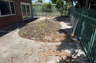3970 NW 50th Ave, Lauderdale Lakes, FL 33319 - Photo 33