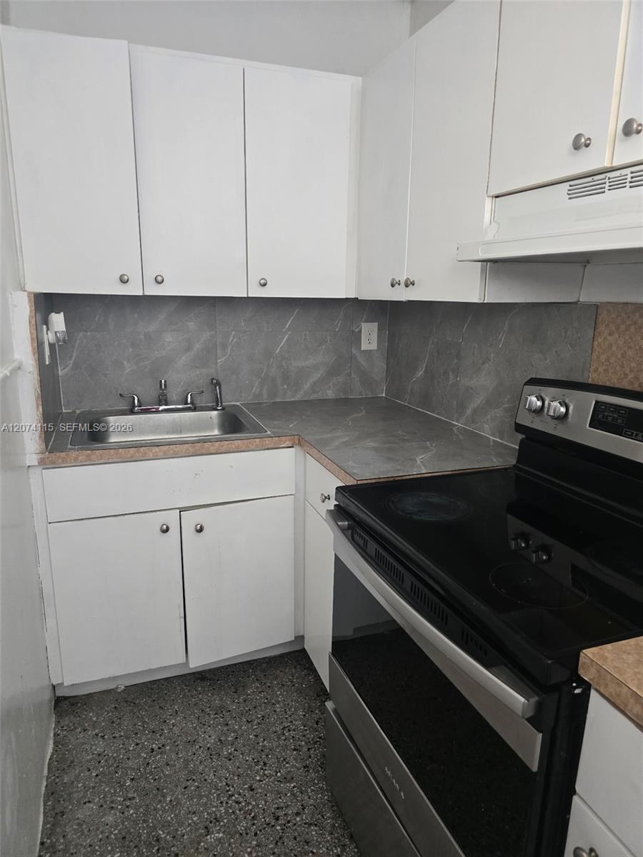 250 SW 11th Ave #4