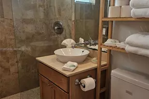 751 Collins Ave, Miami Beach, FL 33139 - Photo 21