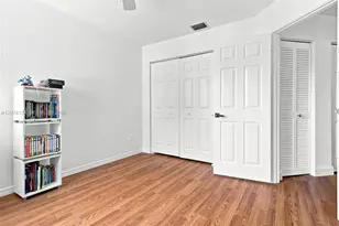 15854 SW 14th Ct, Pembroke Pines, FL 33027 - Photo 31