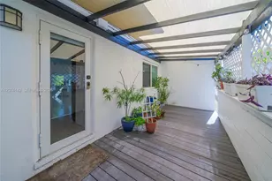3130 SW 27th Terrace, Miami, FL 33133 - Photo 21