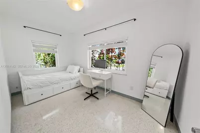 3130 SW 27th Ter, Miami, FL 33133 - Photo 17