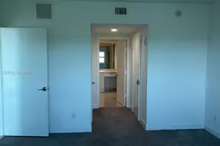 14951 Royal Oaks Ln, North Miami, FL 33181 - Photo 9