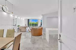 3530 Mystic Pointe Dr, Aventura, FL 33180 - Photo 21