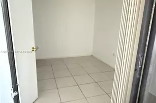 8365 SW 152nd Ave, Miami, FL 33193 - Photo 9