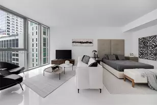 300 Biscayne Blvd Way, Miami, FL 33131 - Photo 3