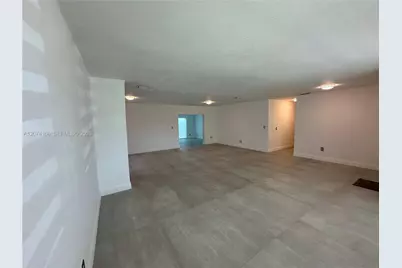 9461 SW 62nd St, Miami, FL 33173 - Photo 11