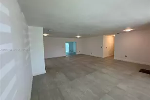 9461 SW 62nd St, Miami, FL 33173 - Photo 11
