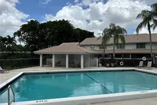 9849 S Riverside Dr, Coral Springs, FL 33071 - Photo 33
