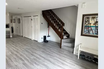 9849 S Riverside Dr #8-26, Coral Springs, FL 33071 - Photo 5