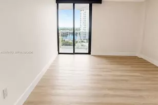20505 E Country Club Dr, Aventura, FL 33180 - Photo 7