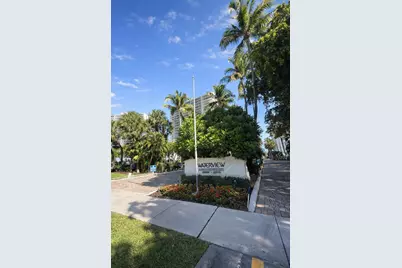 20505 E Country Club Dr #1037, Aventura, FL 33180 - Photo 1
