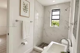 3351 NW 52nd St, Miami, FL 33142 - Photo 15