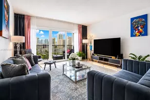 300 Bayview Dr, Sunny Isles Beach, FL 33160 - Photo 3
