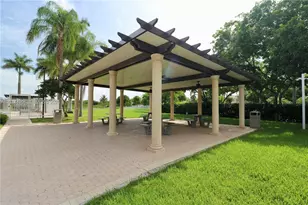 15726 NW 16th Ct, Pembroke Pines, FL 33028 - Photo 5