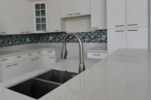 15726 NW 16th Ct, Pembroke Pines, FL 33028 - Photo 17