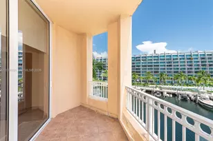 3001 NE 185th St, Aventura, FL 33180 - Photo 7