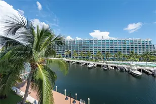 3001 NE 185th St, Aventura, FL 33180 - Photo 27