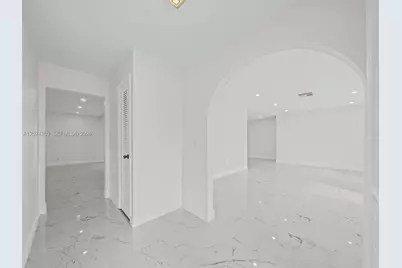 10251 NW 39th Ct, Coral Springs, FL 33065 - Photo 11