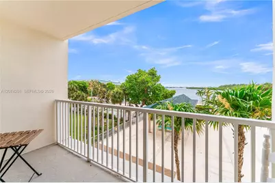 300 Bayview Dr #214, Sunny Isles Beach, FL 33160 - Photo 31