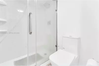 300 Bayview Dr #214, Sunny Isles Beach, FL 33160 - Photo 15