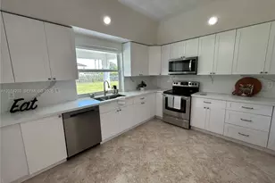 6611 SW 99th Ave, Miami, FL 33173 - Photo 15