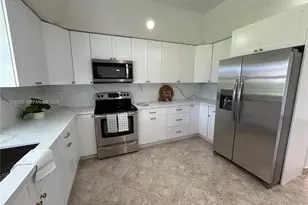 6611 SW 99th Ave, Miami, FL 33173 - Photo 17