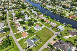 713 SE, Cape Coral, FL 33904 - Photo 1