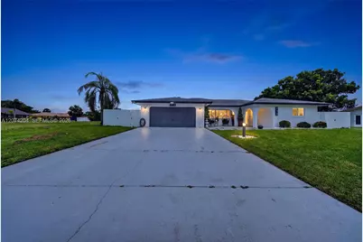 713 SE, Cape Coral, FL 33904 - Photo 47