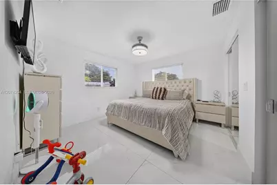 713 SE, Cape Coral, FL 33904 - Photo 23