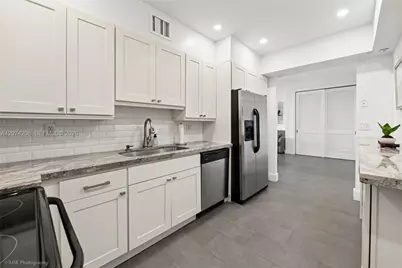 90 Edgewater Dr #PH11, Coral Gables, FL 33133 - Photo 5