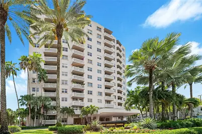 90 Edgewater Dr #PH11, Coral Gables, FL 33133 - Photo 13