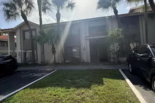 3228 Coral Lake Dr, Coral Springs, FL 33065 - Photo 3