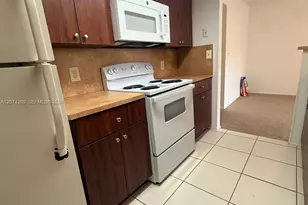 3228 Coral Lake Dr, Coral Springs, FL 33065 - Photo 15