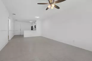 241 NW 40th St, Oakland Park, FL 33309 - Photo 13