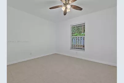 241 NW 40th St #3, Oakland Park, FL 33309 - Photo 9