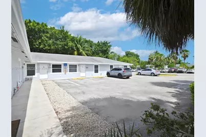 241 NW 40th St #3, Oakland Park, FL 33309 - Photo 17