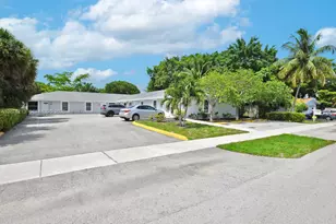 241 NW 40th St, Oakland Park, FL 33309 - Photo 19