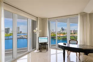 7000 Island Blvd, Aventura, FL 33160 - Photo 3