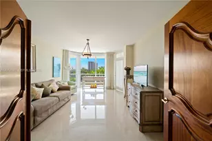 7000 Island Blvd, Aventura, FL 33160 - Photo 27