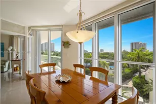 7000 Island Blvd, Aventura, FL 33160 - Photo 33
