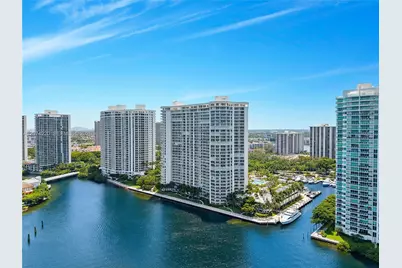 7000 Island Blvd #609, Aventura, FL 33160 - Photo 3