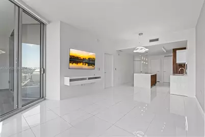 851 NE 1st Ave #1506, Miami, FL 33132 - Photo 1