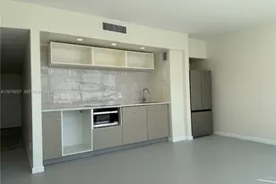 900 Bay Dr, Miami Beach, FL 33141 - Photo 7